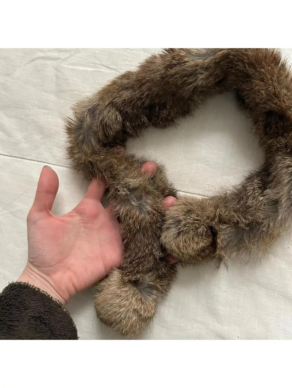 Brown Real Fur Pom Pom Scarf Apres Ski Old Money Luxury Japan